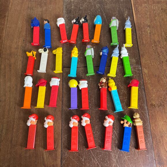 Bundle Lot 31 PEZ candy dispenser VINTAGE Modern Disney Snoopy Transformers‎ Etc - Picture 2 of 10